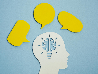 Scrivere bene per comunicare meglio: la chiarezza come leva progettuale - moovcomunicazione.it